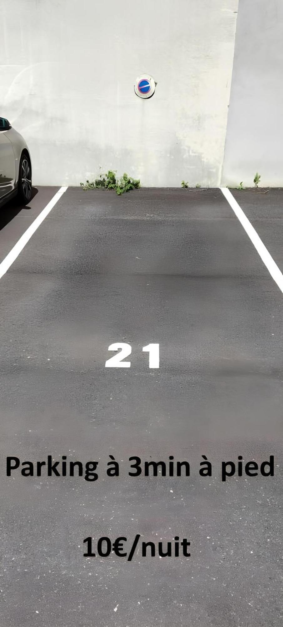 Gare Centre Parking Apartment